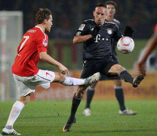 登贝莱最近 登贝莱最近